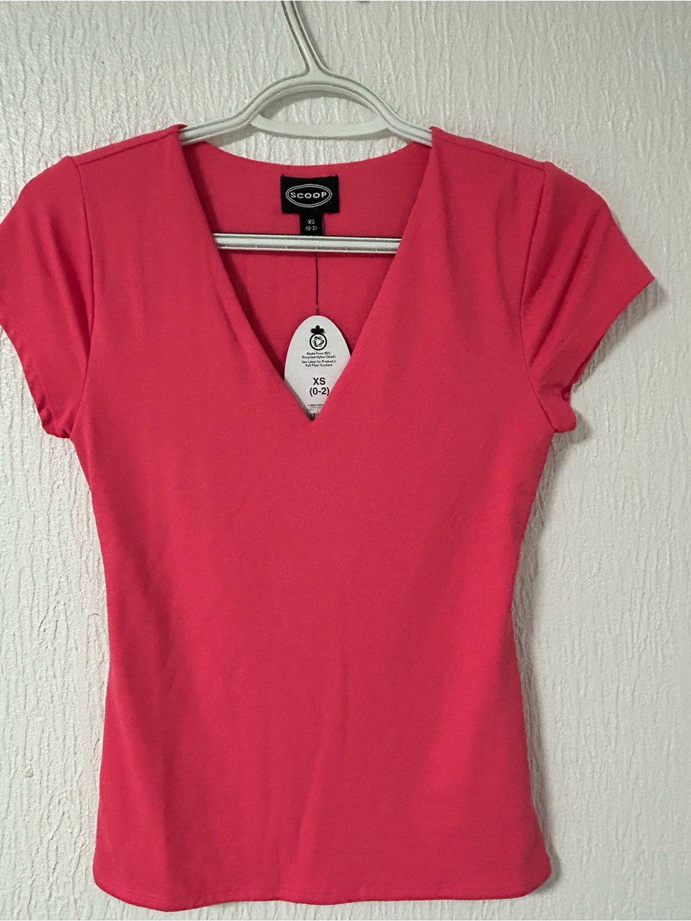 Scoop NYC V-Neck Short Sleeve Top in Bright Pink